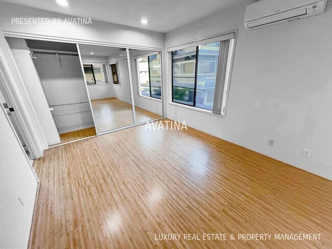 Building Photo - 1629 Waikahalulu Ln