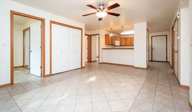 Building Photo - $2,695 |ROOMATE WANTED| 4 Bedroom, 2 Bathroom 2nd Floor Condo | Available for a January 5th, 2026...