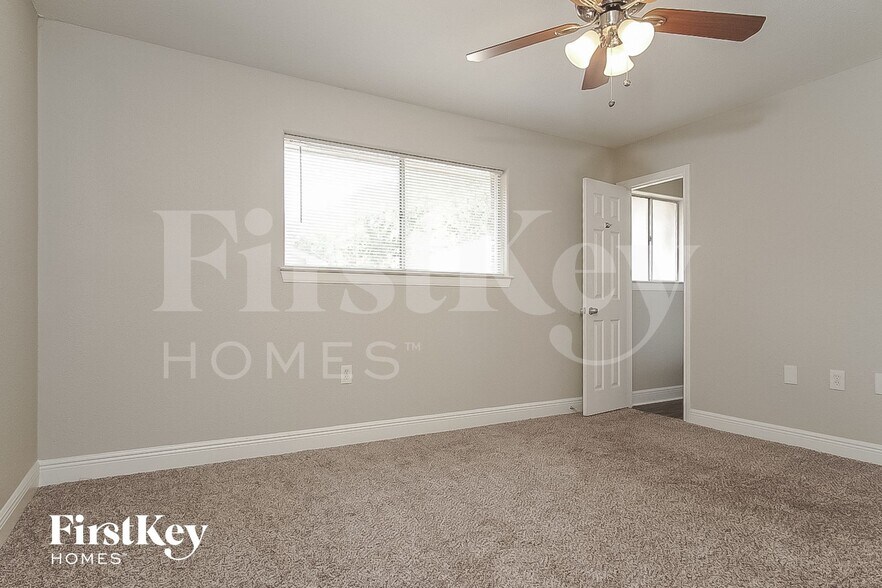 Building Photo - 7714 Dawnridge Dr