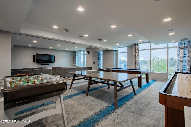 Building Photo - 30 Melrose Terrace