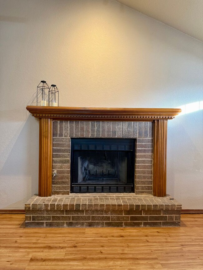 Building Photo - Spacious 3 bed, 2.5 Bath 2-story Home in South Okc