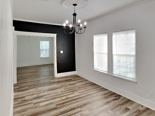 Building Photo - 26998 Hogan Dr