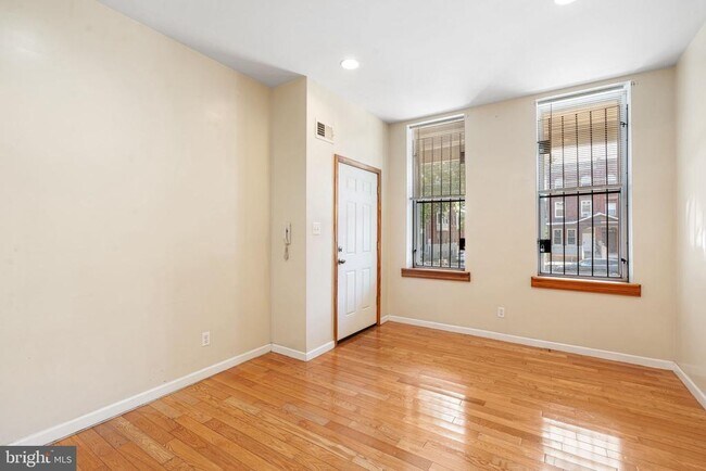 Building Photo - 1235 W Allegheny Ave