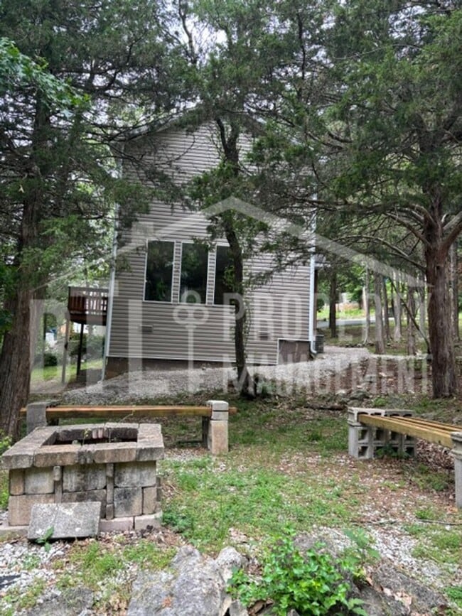 Building Photo - Peaceful 3-Bedroom Home Near Branson, MO – Reeds Spring School District