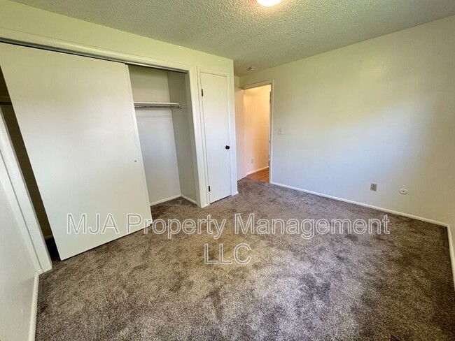 Building Photo - 1428 W 300 N