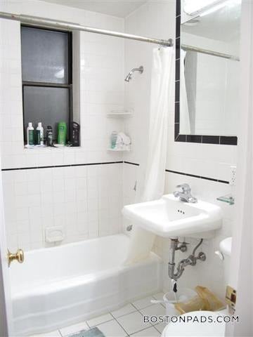 Building Photo - 45 Westland Ave