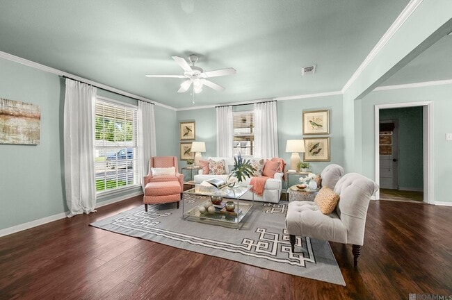 Building Photo - 640 Maxine Dr