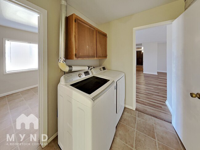 Building Photo - 18230 North 42nd Pl