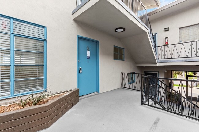 Building Photo - Windsor Terrace