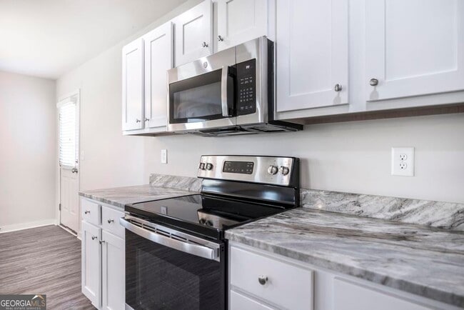 Building Photo - 101 Shasta Dr