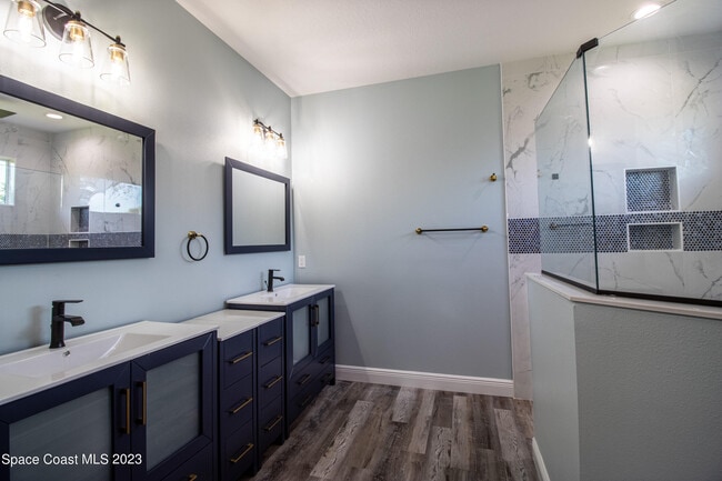 Building Photo - 2106 Madden Ave