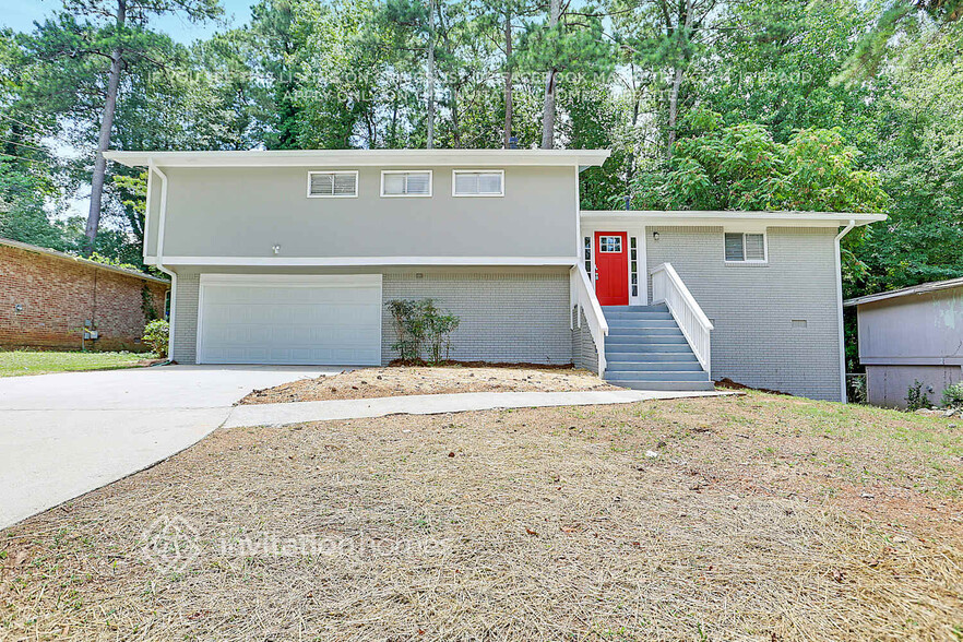 Building Photo - 2305 Verna Dr