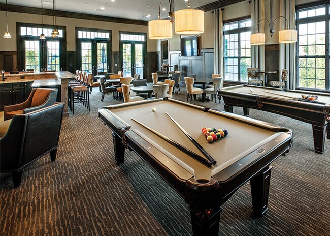 Building Photo - 818 Center Meadow Ln