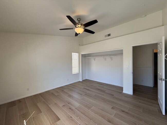 Building Photo - 6124 Malaga Ct
