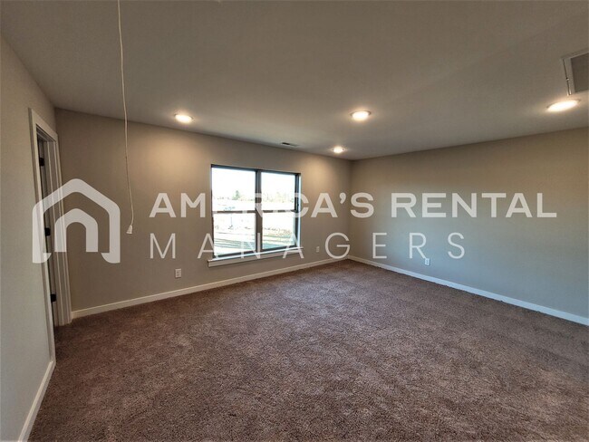 Building Photo - 101 Flintlock Wy