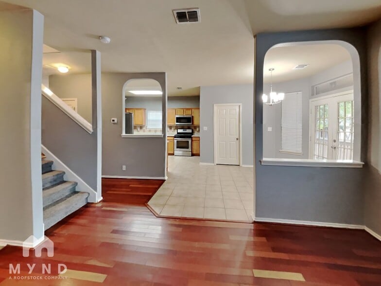 Building Photo - 8606 Eagle Peak
