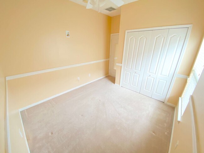 Building Photo - Beautiful Lake View Home in Waterside Estate!