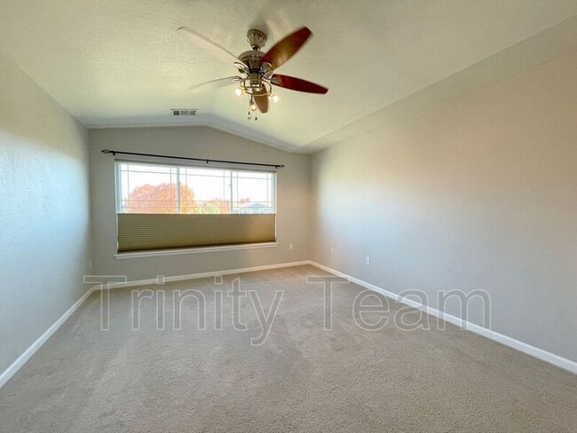 Building Photo - 14167 Sun Blaze Loop