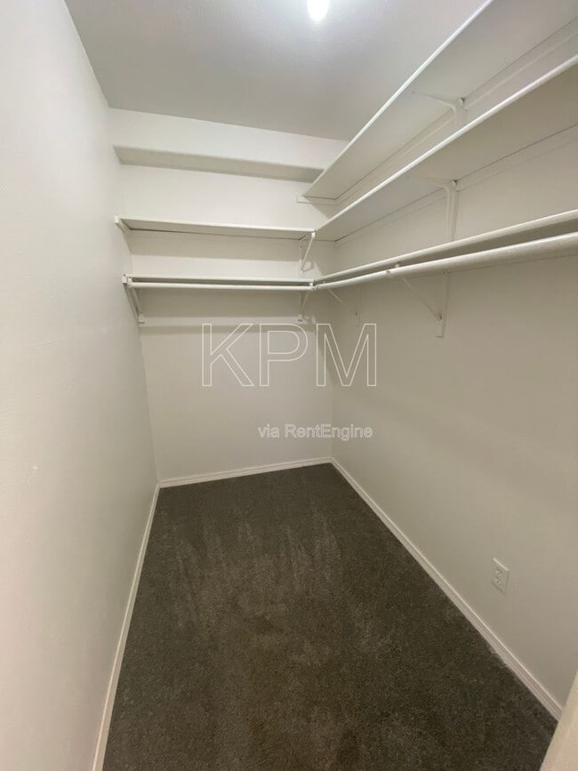 Building Photo - 1851 Porter Way