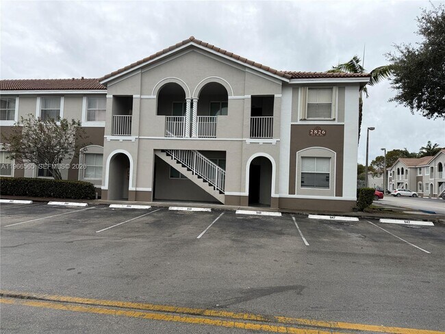 Building Photo - 2826 SE 16th Pl