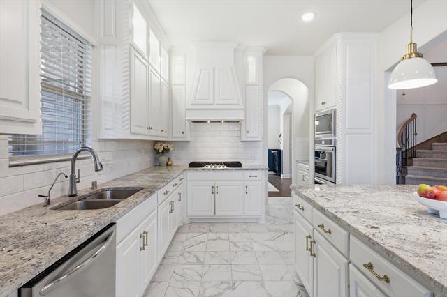 Building Photo - 1515 Nighthawk Ln