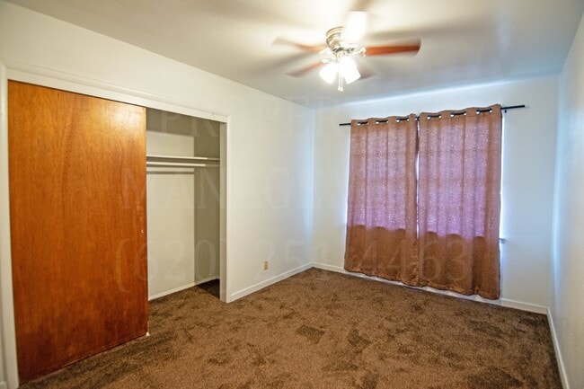 Building Photo - 2 Bedroom 1 Bath