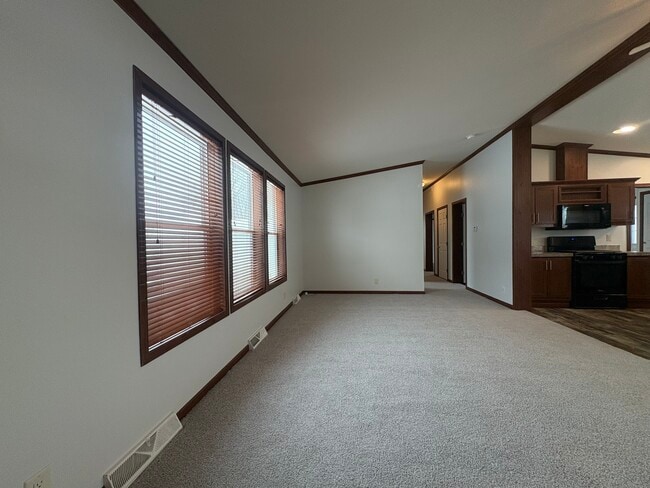 Building Photo - 1603 Summer Park Dr