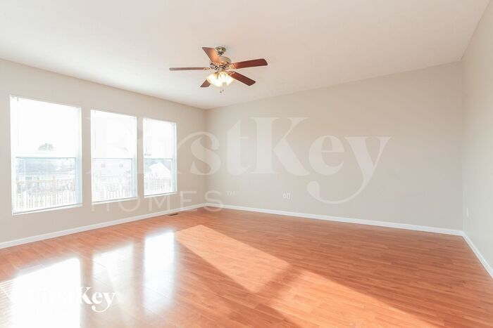 Building Photo - 7873 Healy Dr