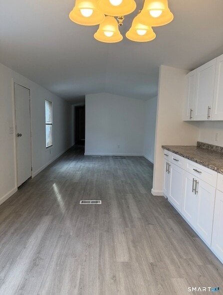 Building Photo - 23 Hunters Rd