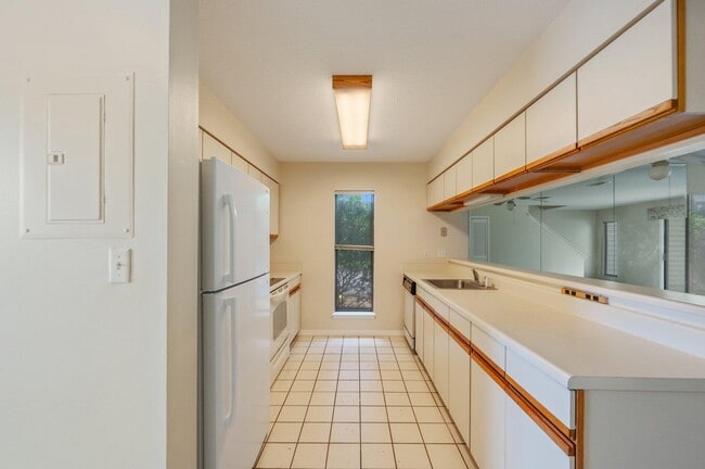 Building Photo - 3861 Indian Trail