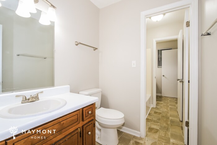 Building Photo - 3564 Kindling Dr