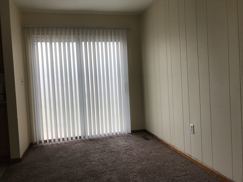Building Photo - 204 Brubaker Dr