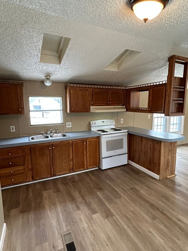 Building Photo - 1 Greeley St