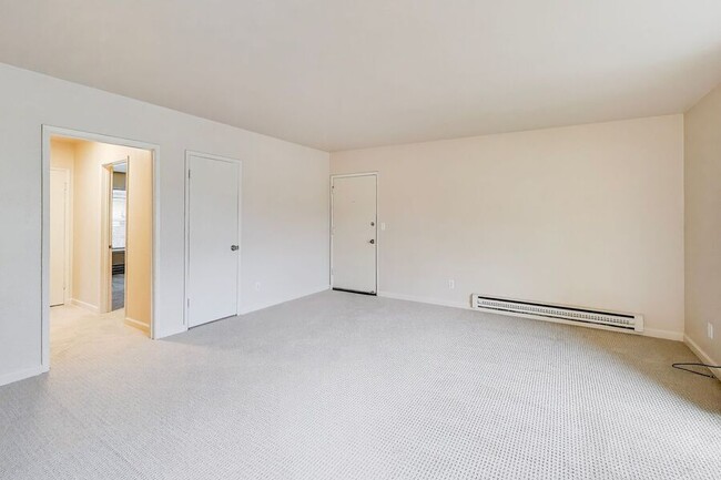 Building Photo - 1279 Ayala Dr