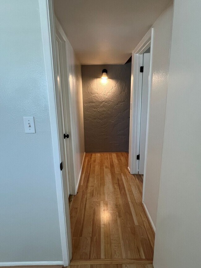 Building Photo - All Utilities Included! Charming 2-Bedroom...