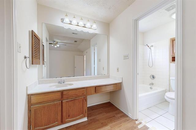 Building Photo - 6637 Belcamp Dr