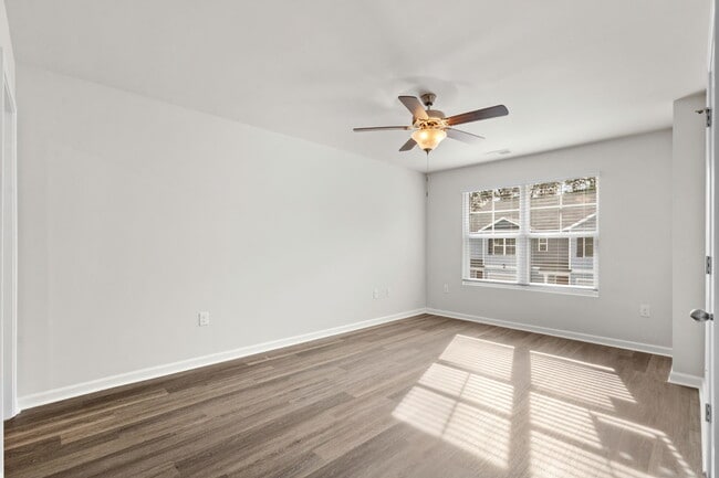 Building Photo - 608 Rd