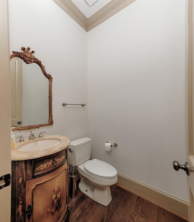 Building Photo - 28 Waterway Ct