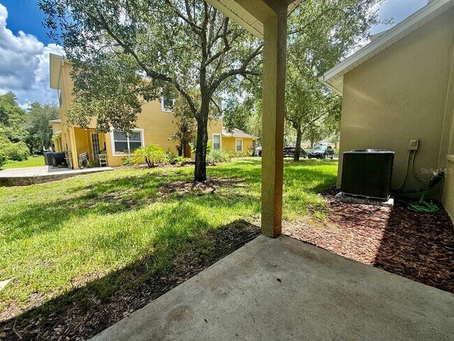 Building Photo - 8173 Stone View Dr