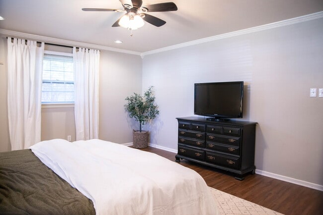 Building Photo - 3405 59th St