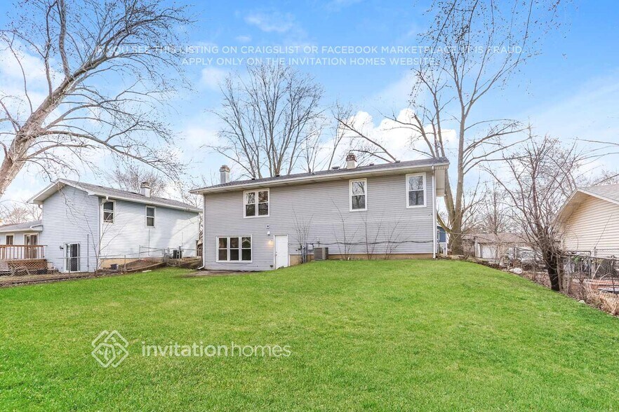 Building Photo - 137 Mayfield Dr