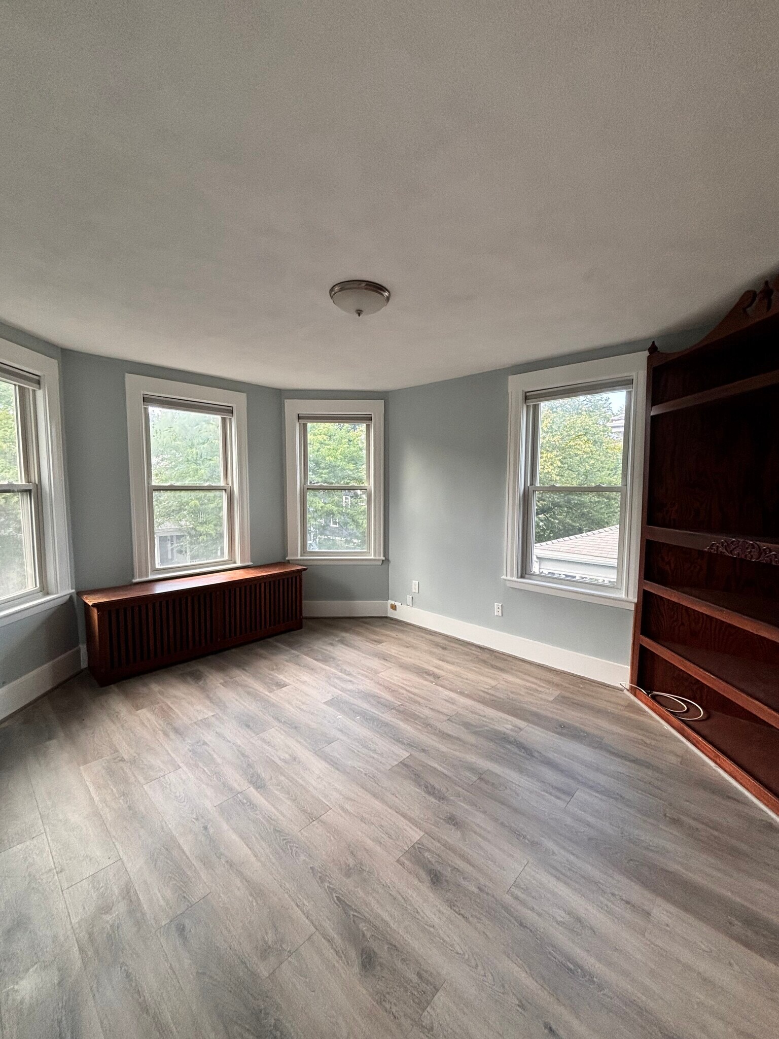 Building Photo - 122 Aldrich St