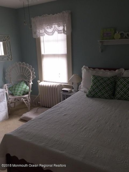 Building Photo - 318 15th Ave