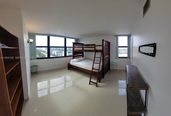 Building Photo - 2401 S Ocean Dr