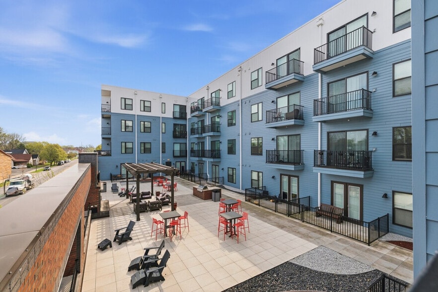 Building Photo - 1125 Spruce St