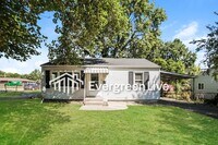 Building Photo - 5704 Chandler St