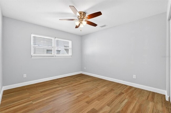 Building Photo - 1012 W Adalee St