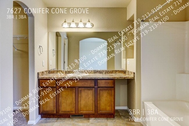 Building Photo - 7627 Conifer Cone Grove