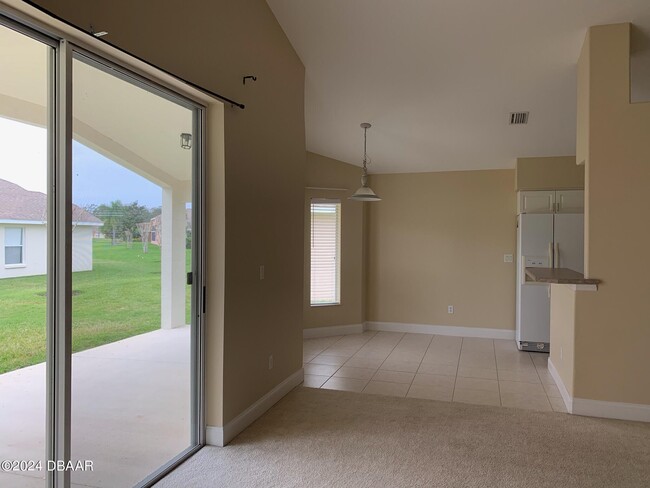 Building Photo - 1442 Areca Palm Dr