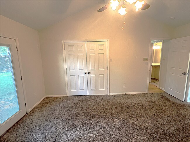 Building Photo - 3307 Golden Willow Dr